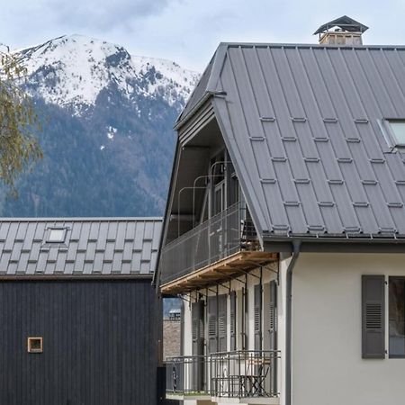 Newly Renovated Apartment With Mont Blanc View Chamonix Exterior photo